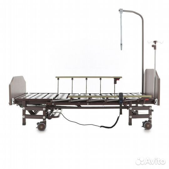 Кровать медицинская для лежачих больных