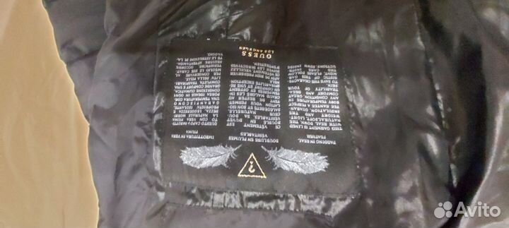 Пуховик женский guess, размер S (40-42). Зима