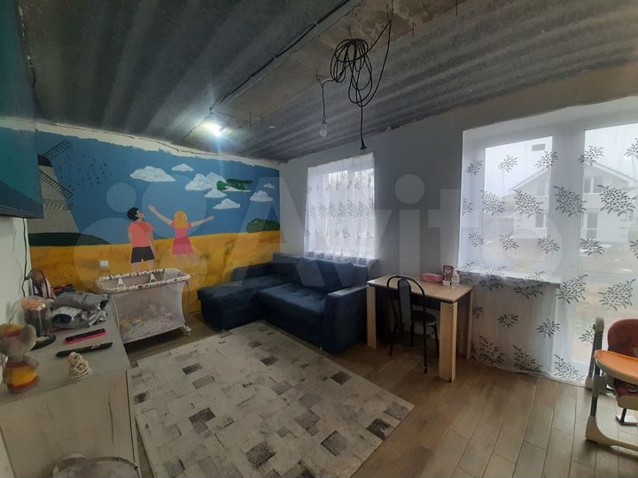 Дом 100 м² на участке 4 сот.