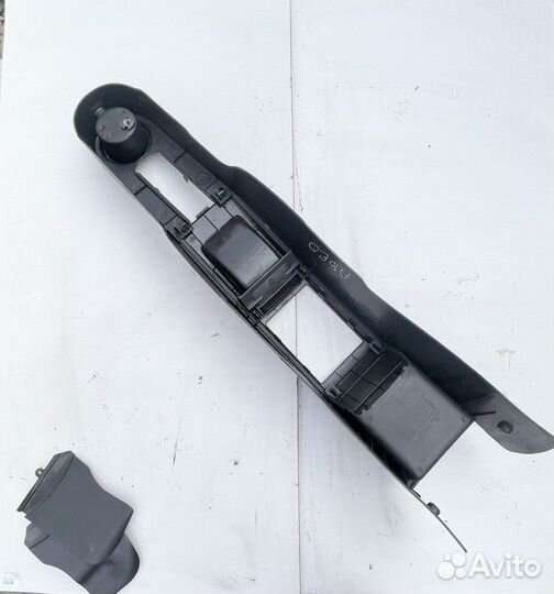 Центральная консоль Chevrolet Aveo T250