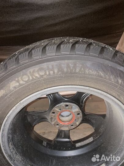 Диск литой r16