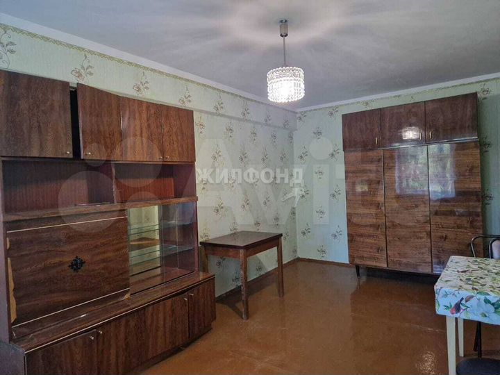 2-к. квартира, 45 м², 1/9 эт.