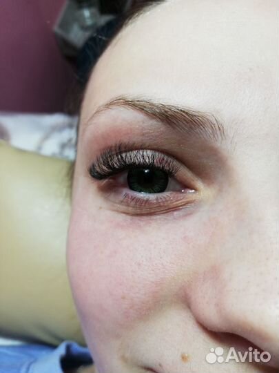 Эффектное наращивание ресниц