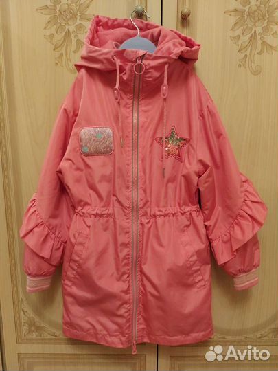 Ветровка для девочки