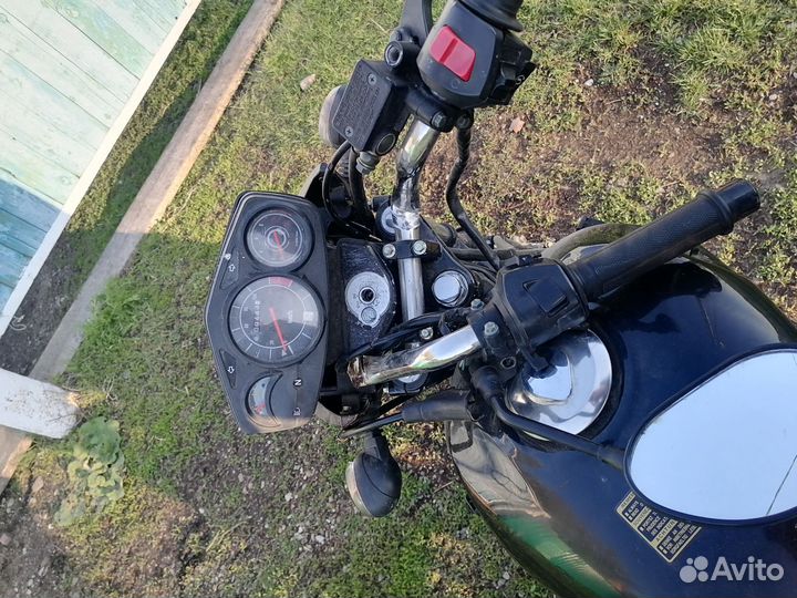 Мотоцикл 200 куб