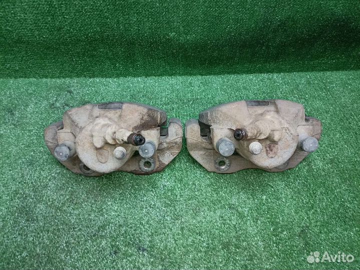 Передние суппорта Ford Focus 2