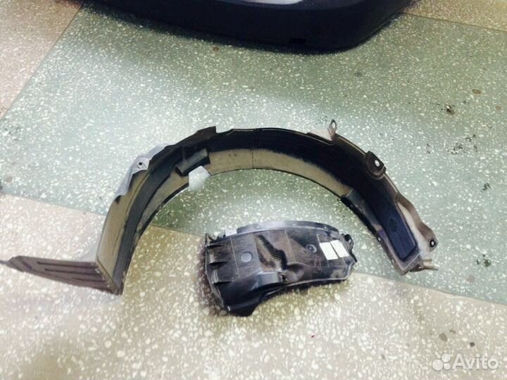 Киа рио крыло правое, задний подкрылок