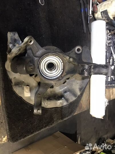 Кулак передний правый Тойота Камри V50