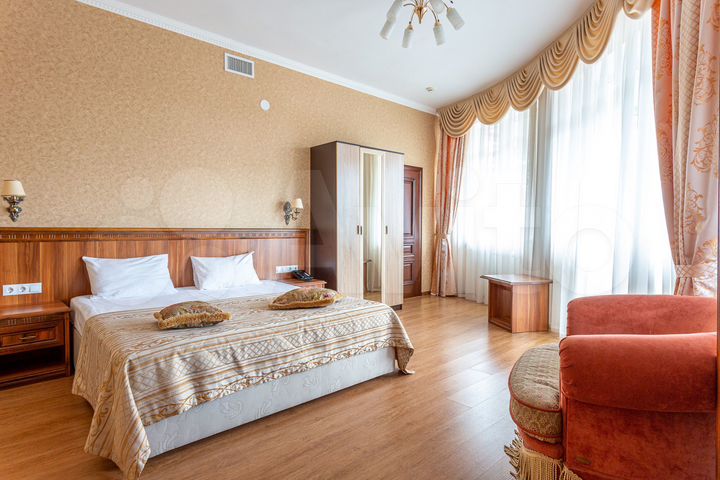 2-к. квартира, 69 м², 4/10 эт.