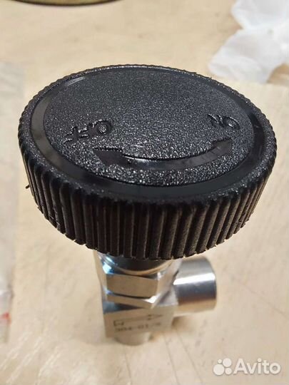 Кран игольчатый нерж 1/8 новые