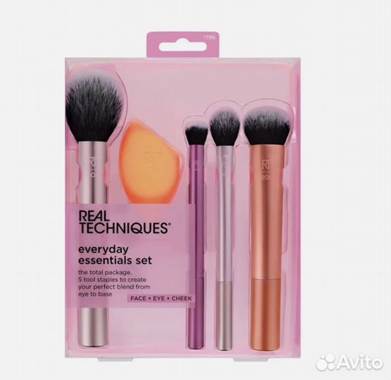 Кисти для макияжа real techiques