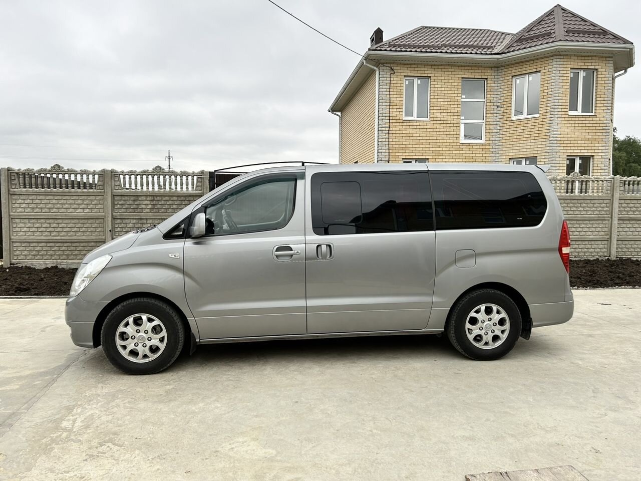 Hyundai Grand Starex: фото владельца