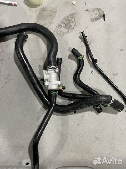 Авторазбор Трубки охлаждения веста термостат