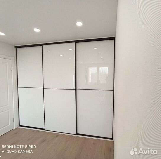 Современный шкаф купе