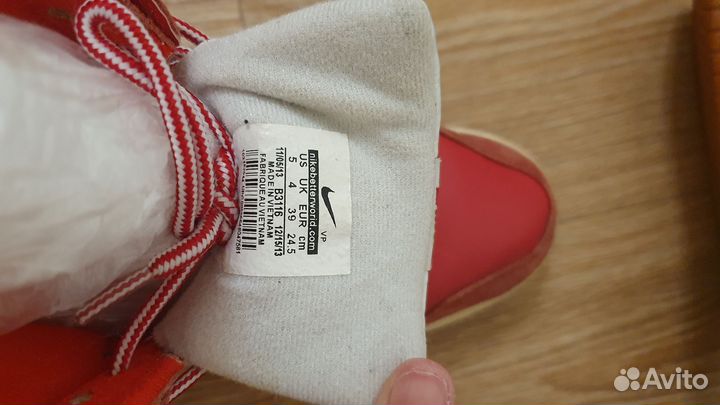 Кроссовки nike женские