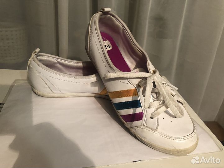 Кроссовки женские adidas 37 размер