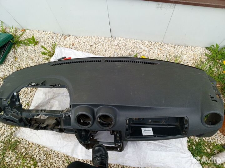 Передняя панель,торпедо nissan,ниссан