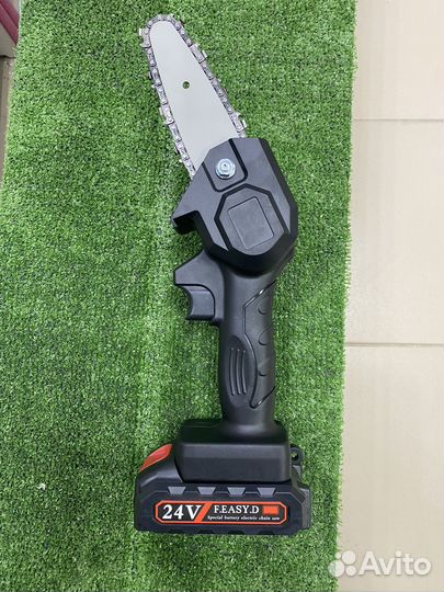 Аккумуляторная пила