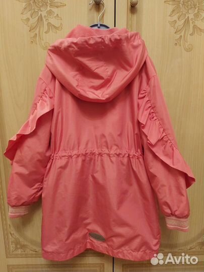 Ветровка для девочки