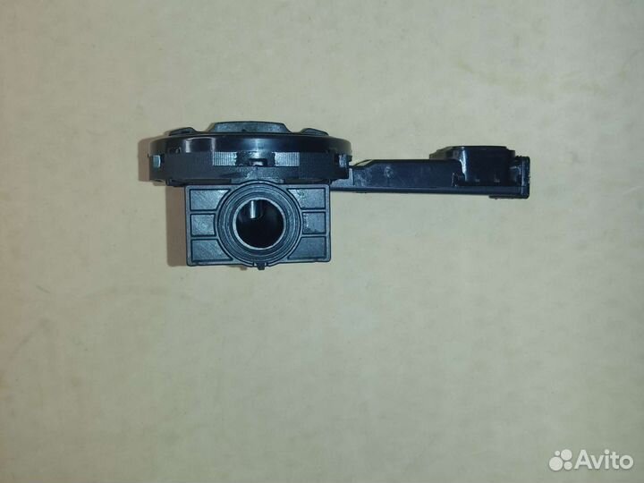 Клапан вентиляции картерных газов Опель Шевроле