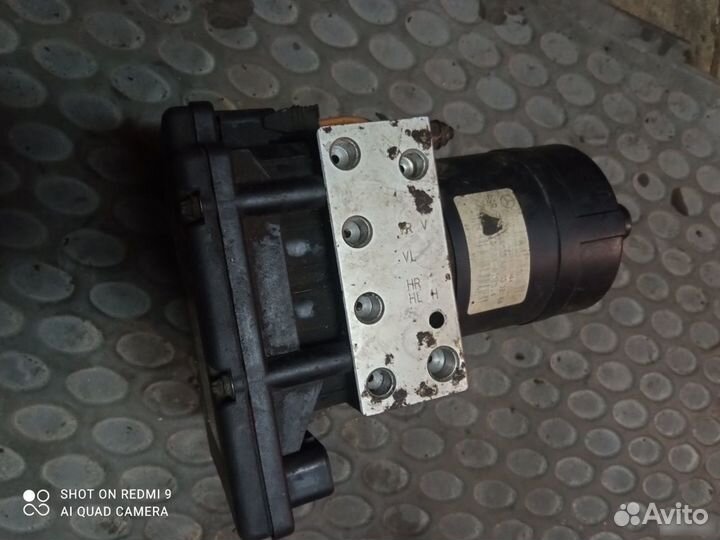 Блок ABS Mercedes Benz w208