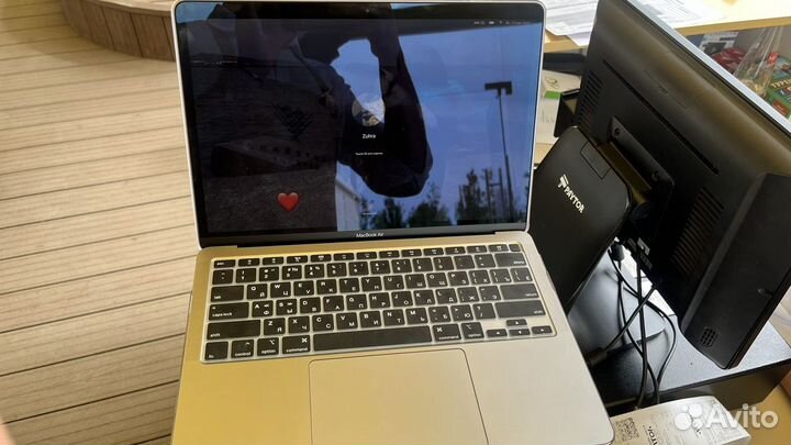 Apple MacBook Air 13 2020 m1