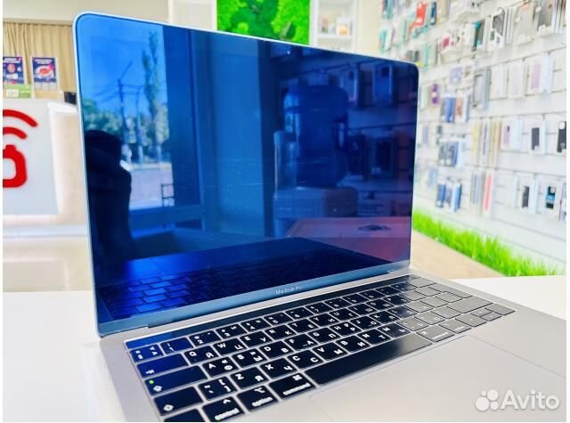 Apple MacBook Pro 13 8/256 T/B 2019 Идеальное Б/У