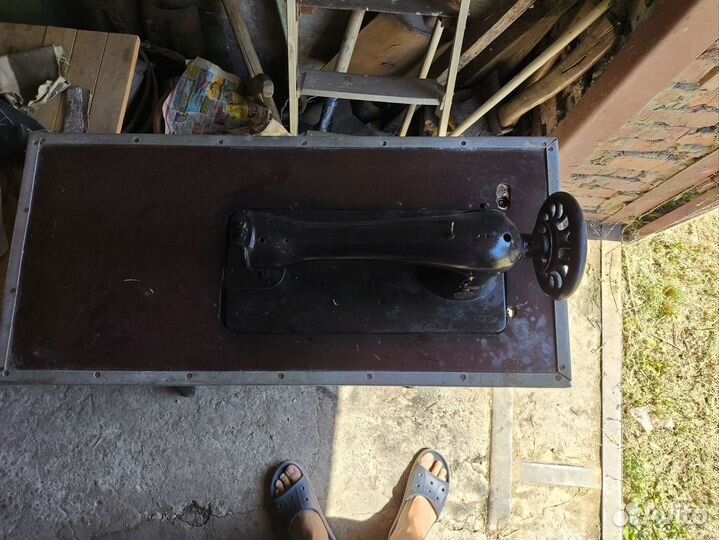 Швейная машина singer