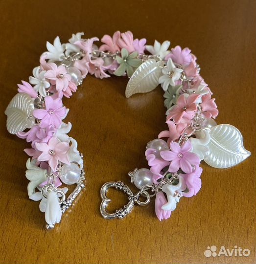 Браслет с гиацинтами