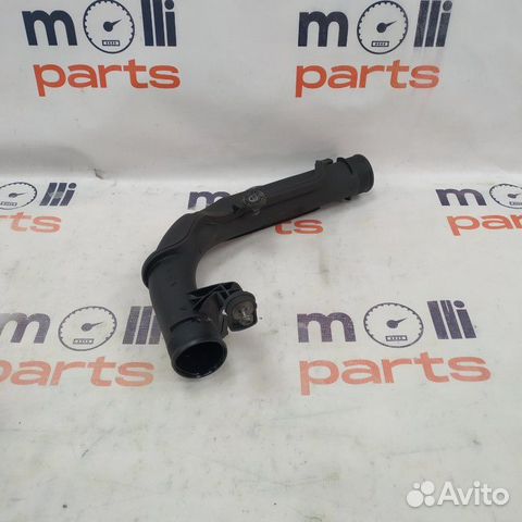 Патрубок интеркулера Audi Q3 8U 2014