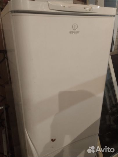 Холодильник на запчасти