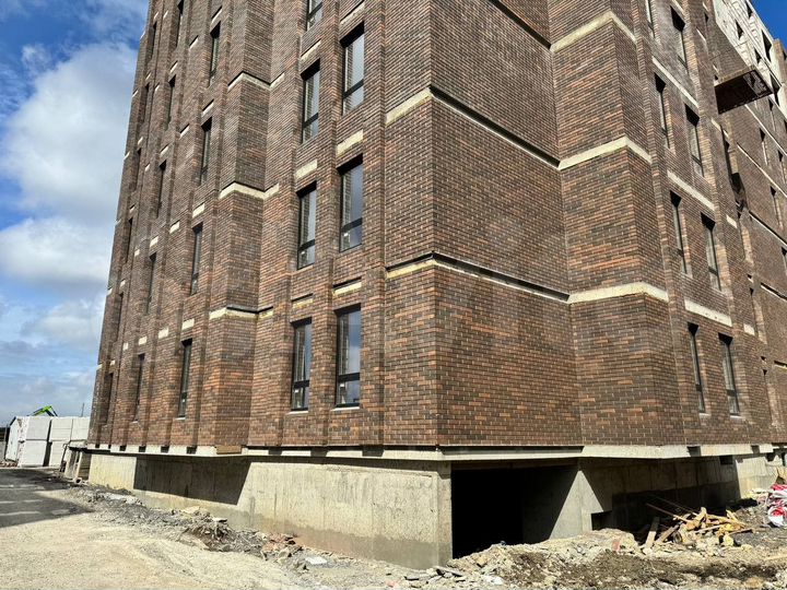 2-к. квартира, 85,1 м², 1/8 эт.