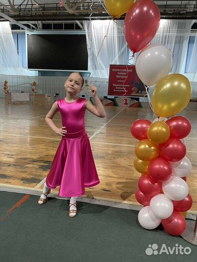 Турнирное платье