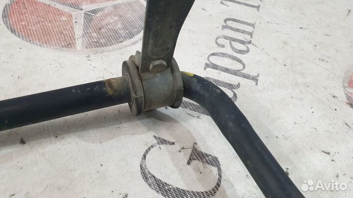 Стабилизатор передний на Mercedes-Benz W201 E190