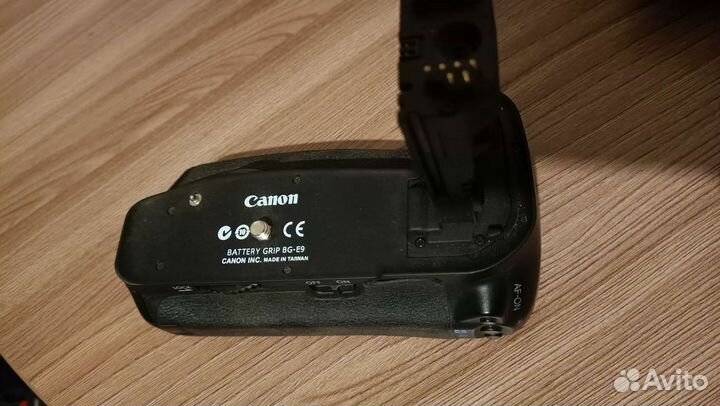 Батарейный блок BG-E9 для canon 60D