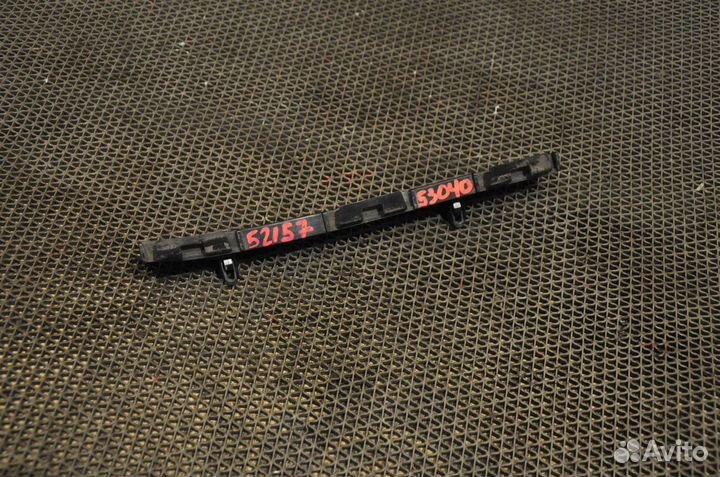 Крепление бампера заднее правое Lexus IS250 GSE20