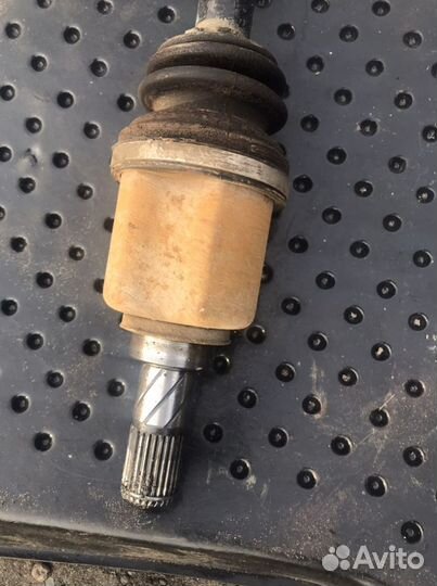 Полуось. Привод правый Nissan Note E11 МКПП