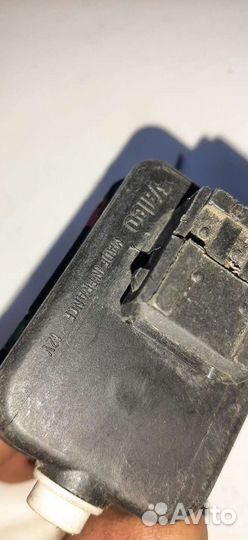 Toyota Rav4 корректор фары