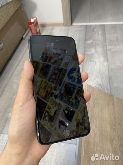 iPhone 8 Plus, 128 ГБ