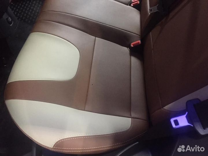 Чехлы на Ford Focus 3 дорест тренд спорт и титаниум