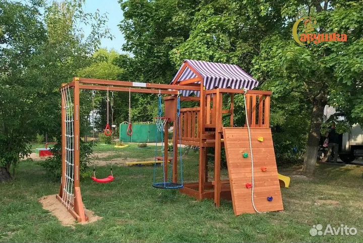 Детская уличная площадка для активных игр