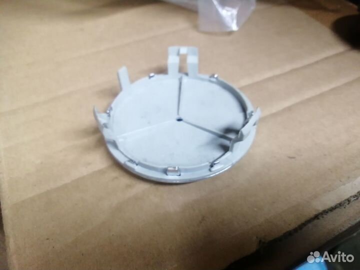 Заглушка диска колпачок Mercedes