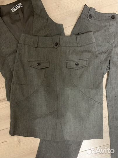 Костюм школьный на девочку