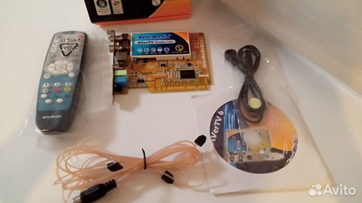 Тв/FM тюнер AVerMedia avertv Studio 709