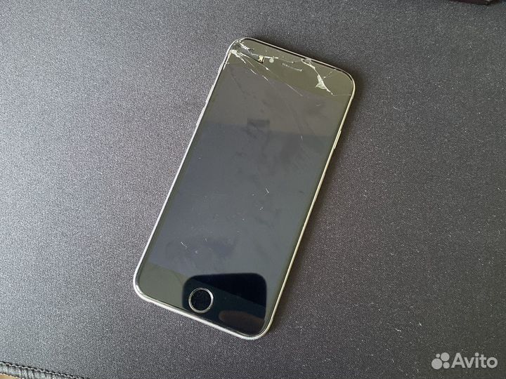 Телефон iPhone 6s