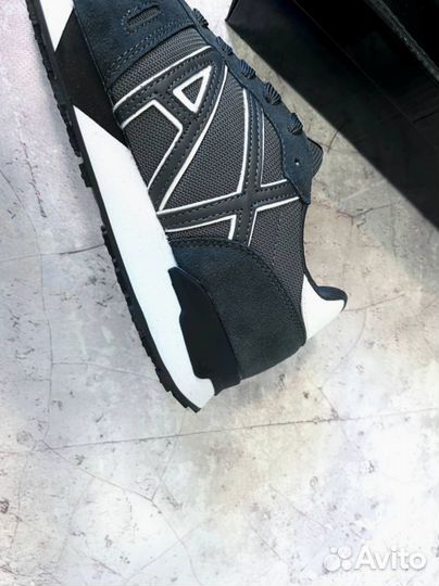 Кроссовки Armani