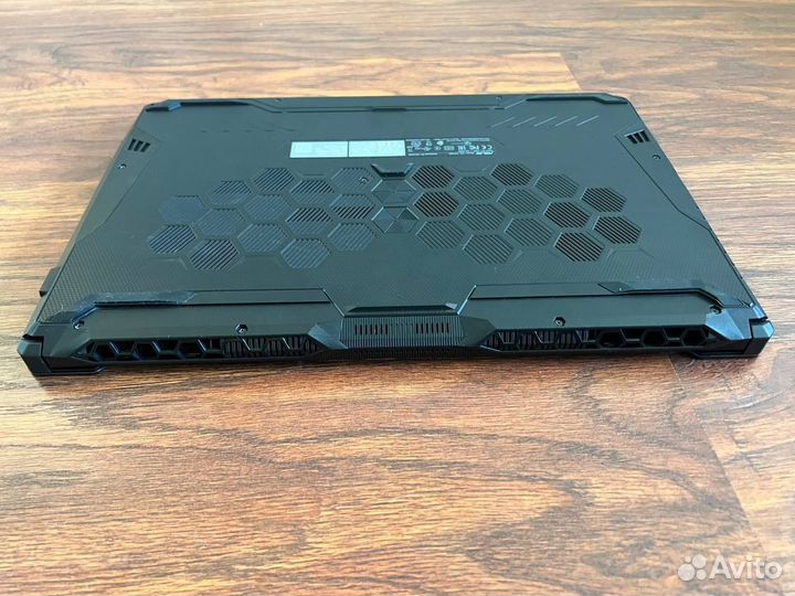 Asus TUF gaming f17 i7 11800 3050ti 16gb 512