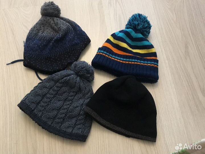 Шапочки для мальчика теплые, пакет 4штуки