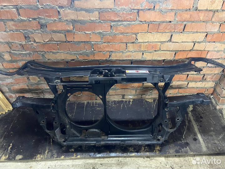 Рамка радиатора Audi A6 C5 2.4