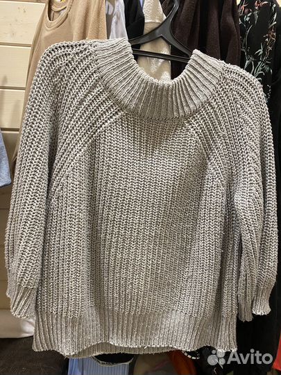 Свитер